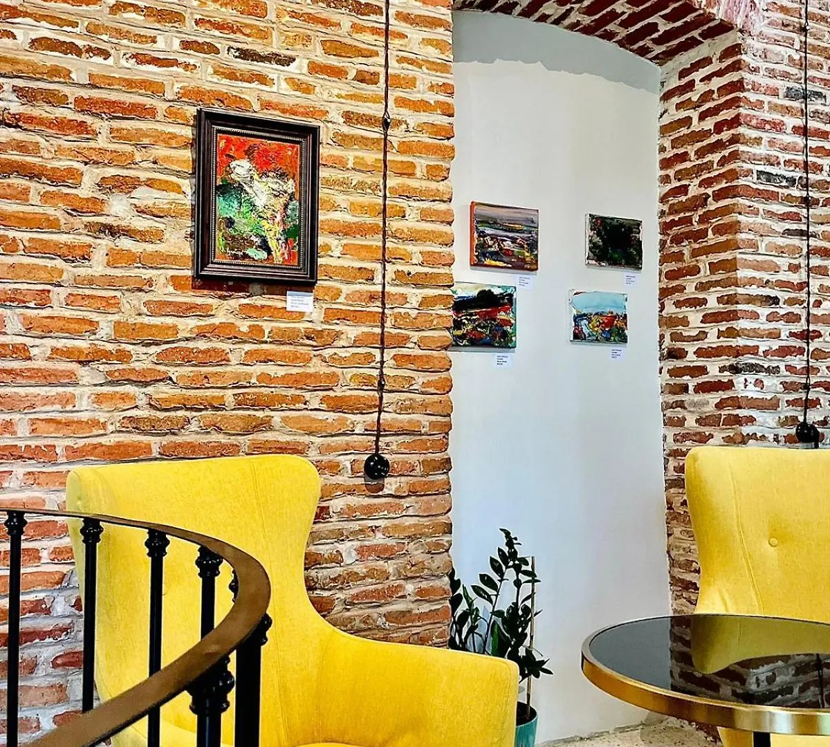Arts Hotel Tbilisi 0*,  Georgia