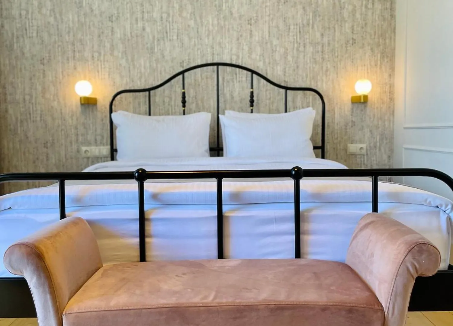 Arts Hotel Τυφλίδα 0*,