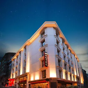https://four-sides-sisli.istanbul-turkeyhotels.com