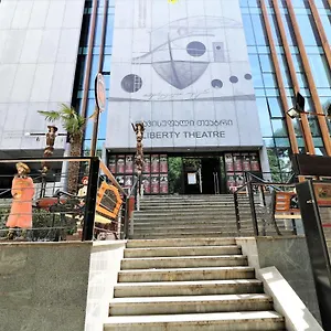 فندق Liberty Theatre, تبليسي